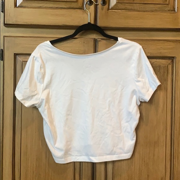 Crop Top - Picture 2 of 3